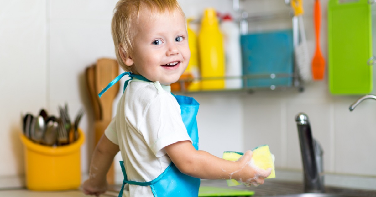 Дети, которые занимаются домашними обязанностями, обречены на успешное будущее